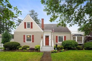 258 E Bayview Blvd, Norfolk, VA 23503