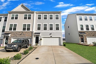332 Bay St, Morgantown, WV 26508