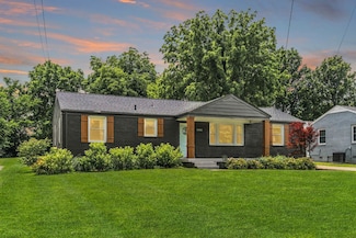 4866 Lynn Dr, Nashville, TN 37211