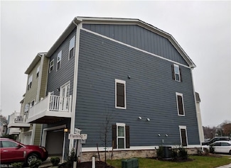 528 William Tiedeman Ln, Virginia Beach, VA 23451