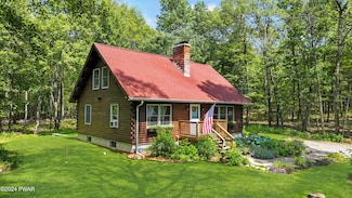 415 Sawkill Rd, Milford, PA 18337