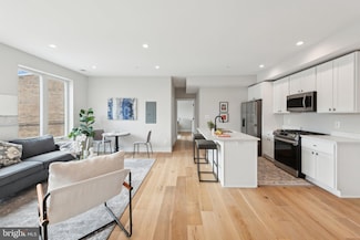 1955 Fairlawn St SE Unit 203, Washington, DC 20020