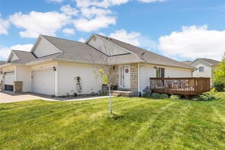 3600 Stoneview Cir SW, Cedar Rapids, IA 52404