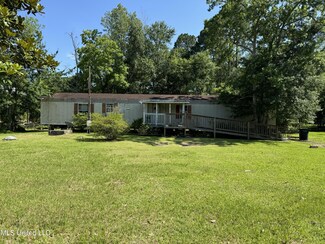 14309 Cullen St, Biloxi, MS 39532