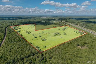 22781 Route 66, Lebanon, MO 65536