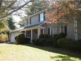57 Tucker Ln, North Dartmouth, MA 02747