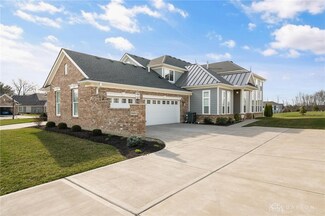 9491 Banyan Ct, Centerville, OH 45458