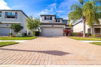 1977 Nature View Dr, Lutz, FL 33558