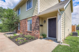2406 Alabama St Unit 9 D, Lawrence, KS 66046