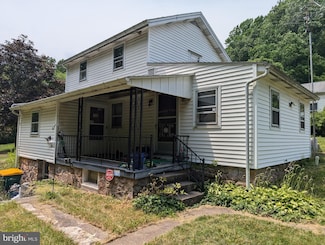 524 Buzzard Rd, Reading, PA 19608