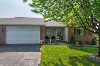 1273 Crystal Pointe Cir Unit 32, Fenton, MI 48430