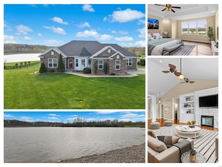 2 Arthurs Ct, Troy, IL 62294