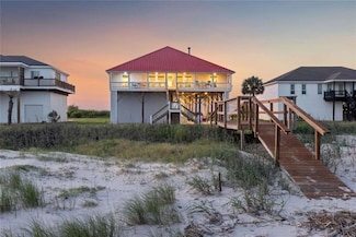 129 Breaker Dr, Cameron, LA 70631