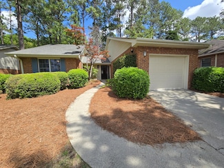 654 Landing Dr, Aiken, SC 29801