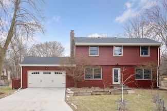 13111 Melody Ln, Hopkins, MN 55305