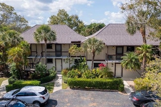 13334 Polo Club Rd Unit 324-325, Wellington, FL 33414
