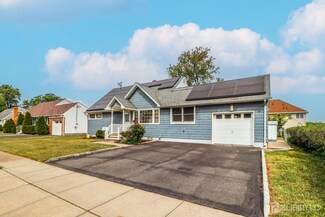 23 Montview Rd, Edison, NJ 08837