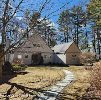 111 Arcadia Dr, Ancramdale, NY 12503