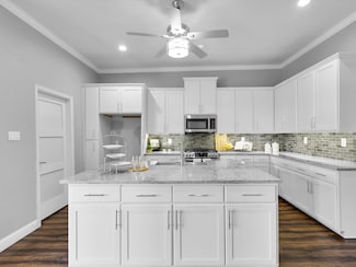 840 Bentwater Pkwy, Cedar Hill, TX 75104