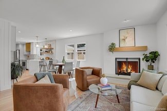 6620 S Foresthill St, Littleton, CO 80120