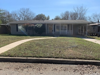 212 Lyman Dr, San Antonio, TX 78209