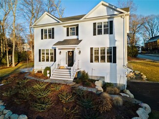 106 Gregory Dr, Seekonk, MA 02771