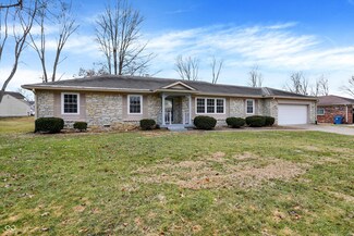 725 Queenswood Dr, Indianapolis, IN 46217