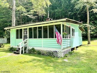 298 Pharr Rd, Everett, PA 15537