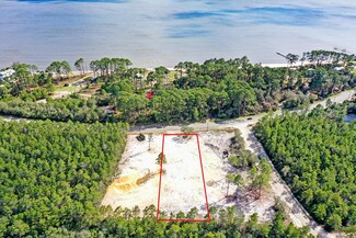 2029 Highway 98 W, Carrabelle, FL 32322