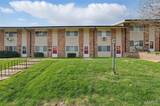 9118 Villaridge Ct, Saint Louis, MO 63123