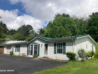 400 Livermore Rd, Williamsport, PA 17701