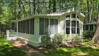 120 Bears Den Rd Unit 21E, Wells, ME 04090