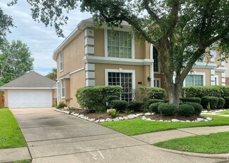 1419 Poplar Ln, Seabrook, TX 77586