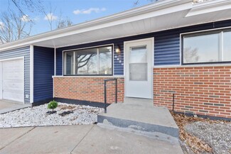 2310 Oriole Dr, Florissant, MO 63033