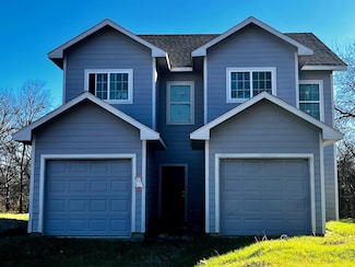 1716 E Powell Ave, Fort Worth, TX 76104