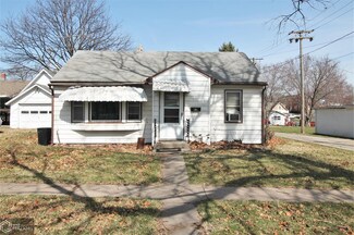 208 E Grant St, Clarinda, IA 51632