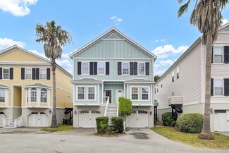 96 2nd St W, Folly Beach, SC 29439