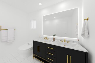 1750 NE 49th St, Oakland Park, FL 33334