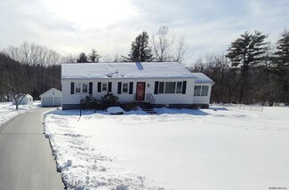 1364 Schodack Valley Rd, Castleton On Hudson, NY 12033
