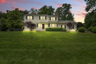 5 Crabapple Rd, Windsor, CT 06095