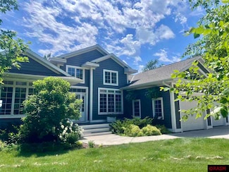 62699 240th St, Madison Lake, MN 56063