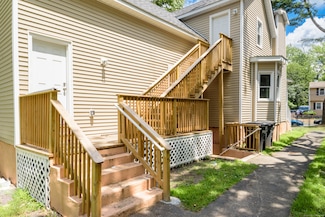 37 Martin St, Hartford, CT 06120