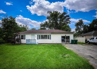 5606 Wayne Trace, Fort Wayne, IN 46806