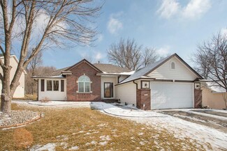 761 Parkwild Dr, Council Bluffs, IA 51503