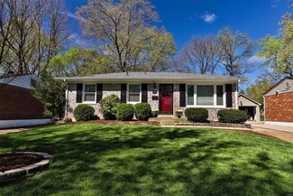 1207 Oakleaf Dr, Saint Louis, MO 63119