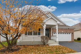 1898 Eton Dr, Hoffman Estates, IL 60192