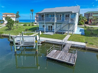 6428 Driftwood Dr, Hudson, FL 34667