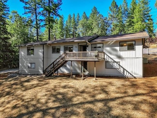 11464 Banner Lava Cap Rd, Nevada City, CA 95959