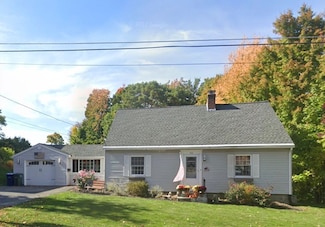 160 Grove Ave, Leominster, MA 01453