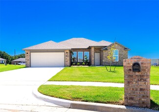 1420 E 150th St S, Glenpool, OK 74033